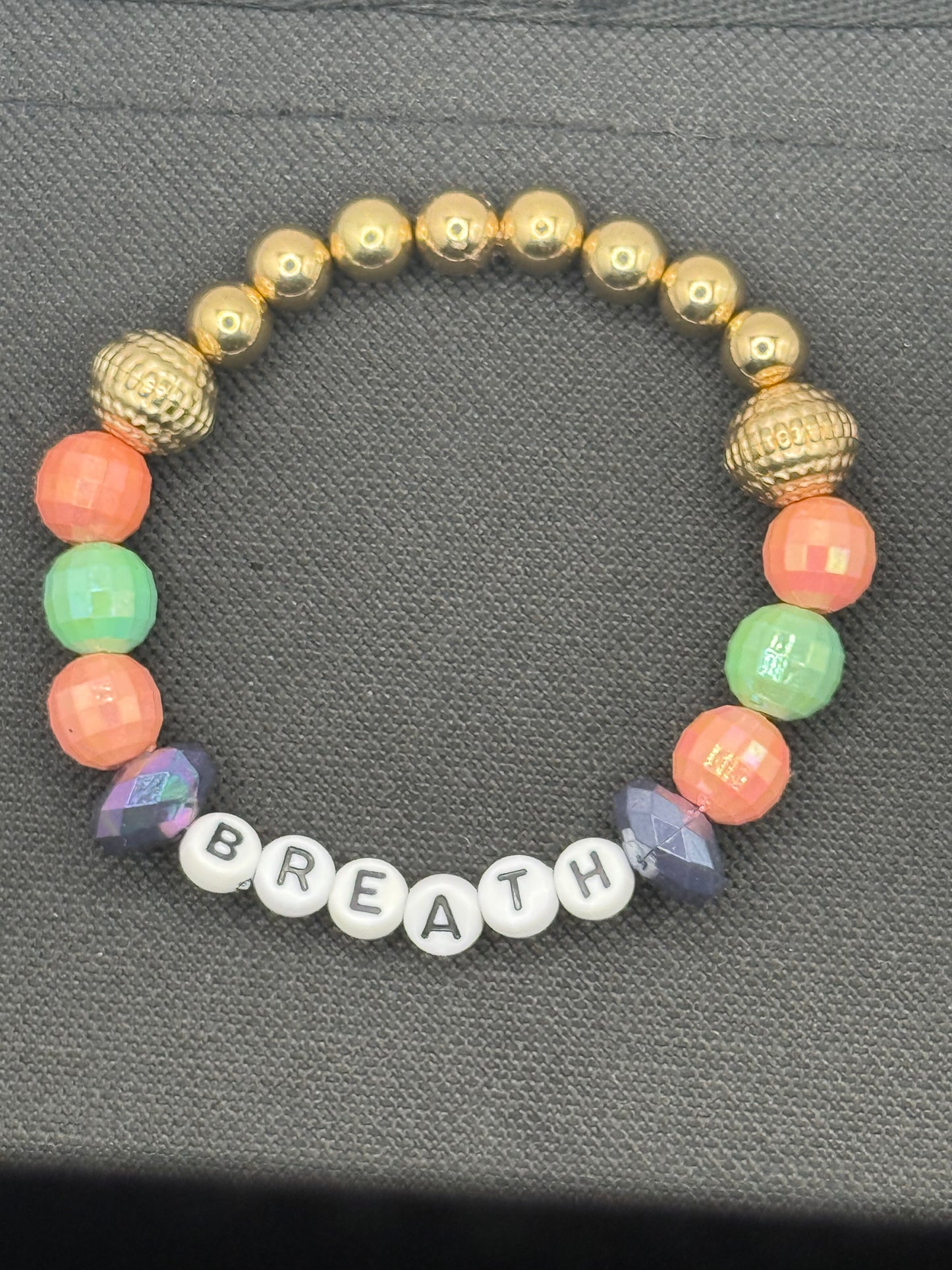 Breath beaded bracelet